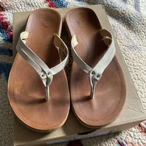 Olu Kai Kapehe Luana sandal